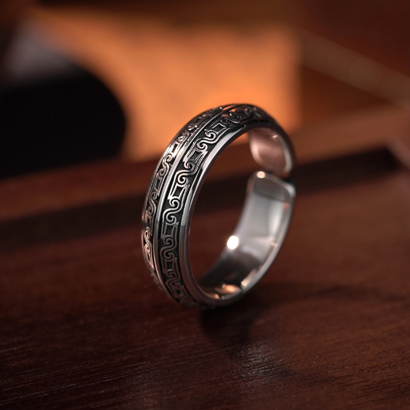 Body Jewelry High End - Anillo con diseño de bestia de